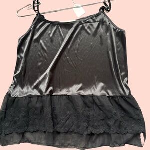 O2 Collection Black Satin Lace Trim Cami Top | Medium | Y2K Layered Tank
